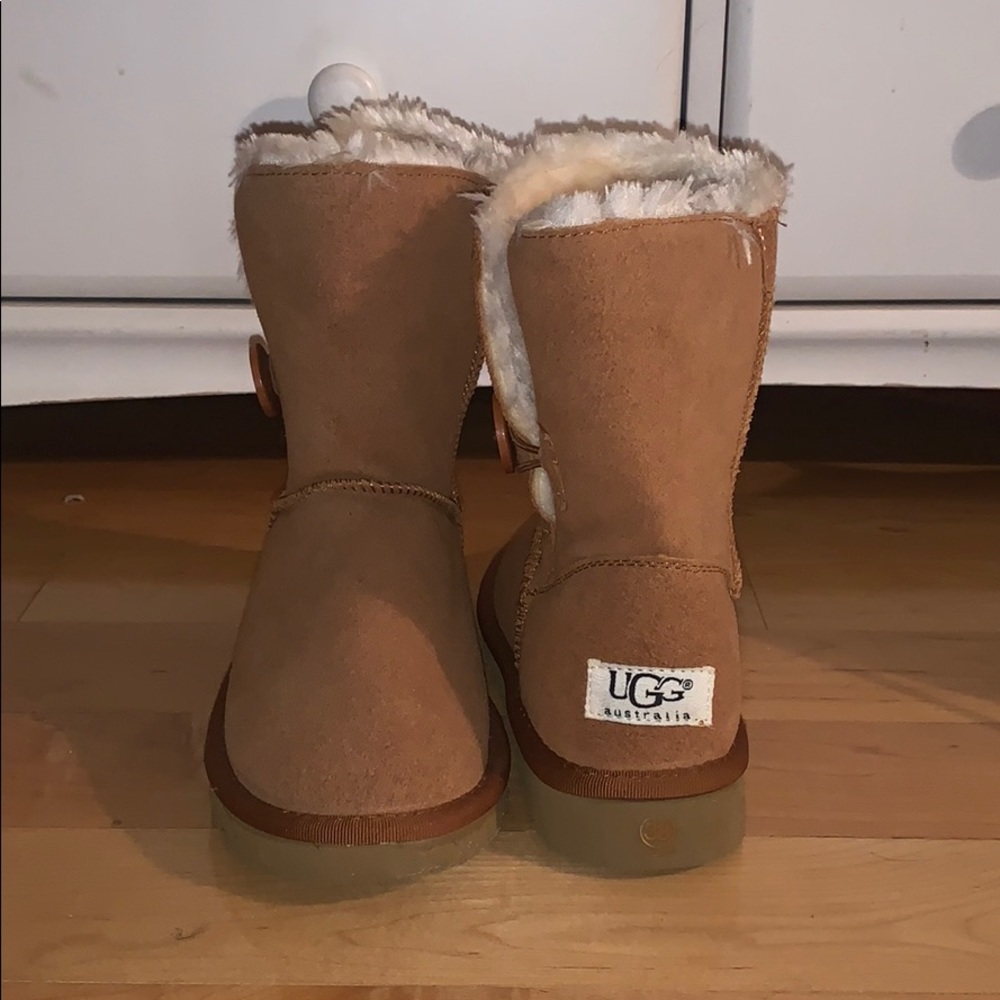 UGG boots! Never worn!